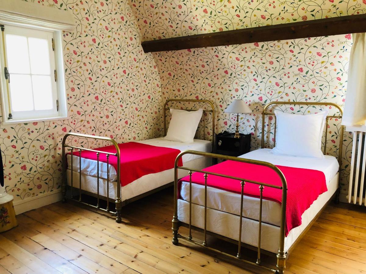 Bed and Breakfast Le Donjon D'Anthon Exterior foto