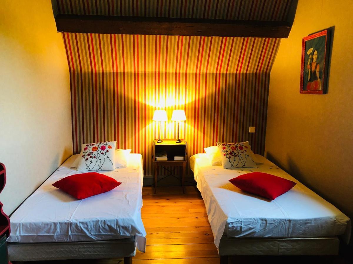 Bed and Breakfast Le Donjon D'Anthon Exterior foto